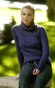 Emily VanCamp