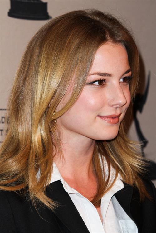 Emily VanCamp