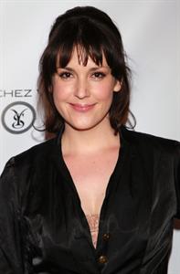 Melanie Lynskey