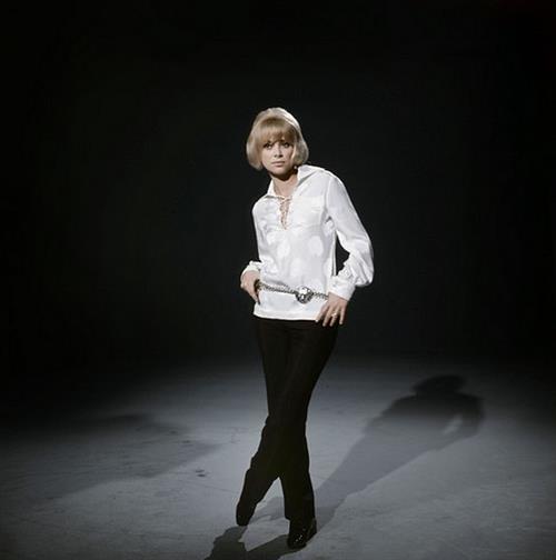 Mireille Darc