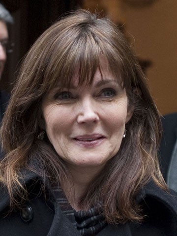 Annabel Giles