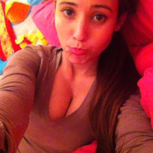 Angie Varona taking a selfie