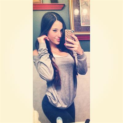 Angie Varona taking a selfie