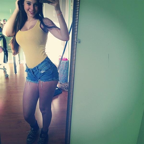 Angie Varona taking a selfie