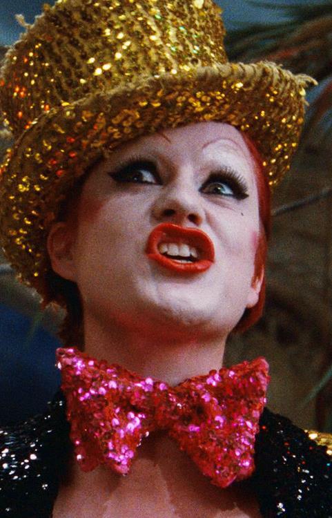Nell Campbell