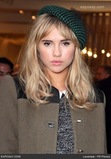 Suki Waterhouse