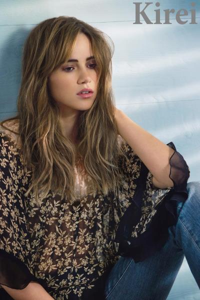 Suki Waterhouse
