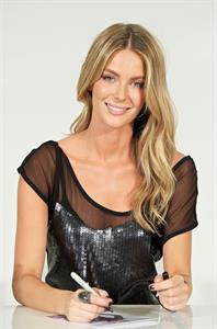 Jennifer Hawkins