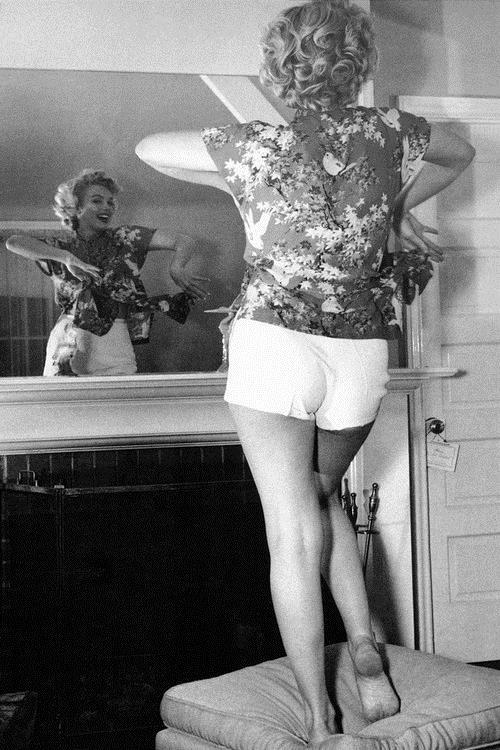 Marilyn Monroe - ass