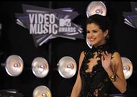 Selena Gomez 2011 MTV video music awards on August 28, 2011