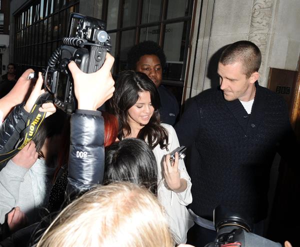 Selena Gomez arrives at BBC radio 1 in London on April 11, 2010