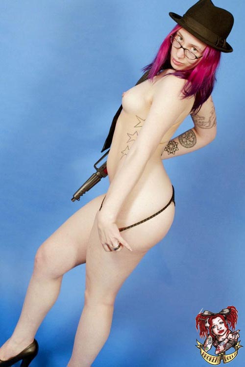 Zoe Quinn Nude Pictures. 