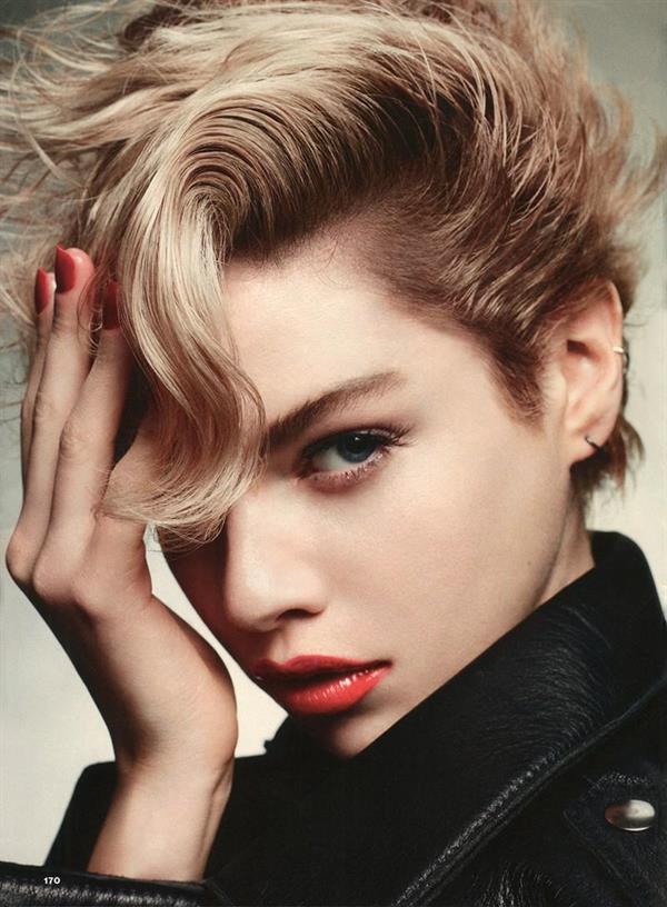 Stella Maxwell