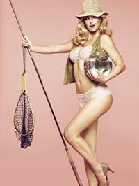 Bar Refaeli in lingerie