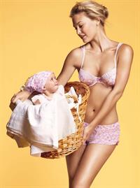 Bar Refaeli in lingerie