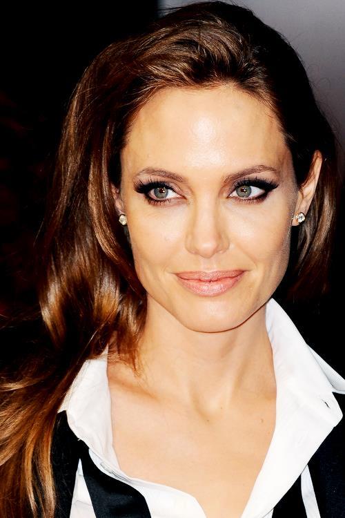 Angelina Jolie