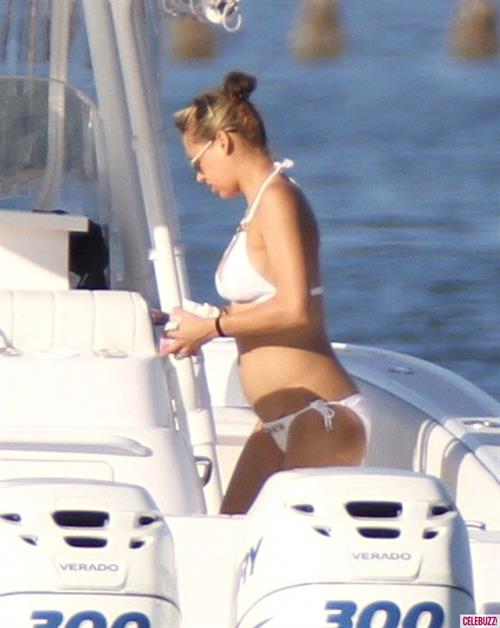 Anna Kournikova in a bikini