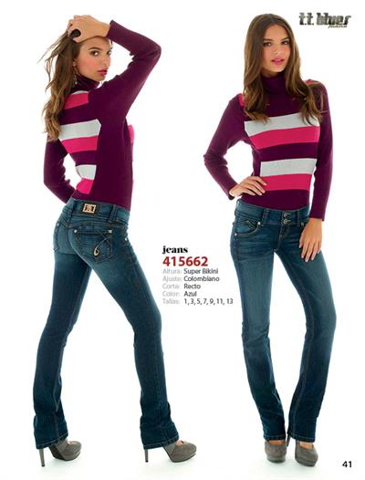 Emily Ratajkowski - ass