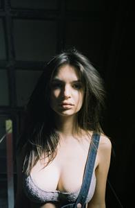 Emily Ratajkowski