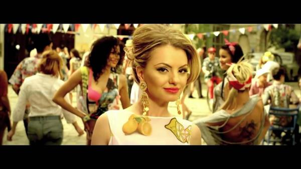 Alexandra Stan