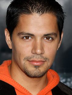 Jay Hernandez