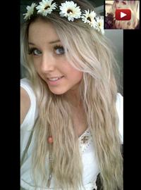 Chloe Harwood taking a selfie